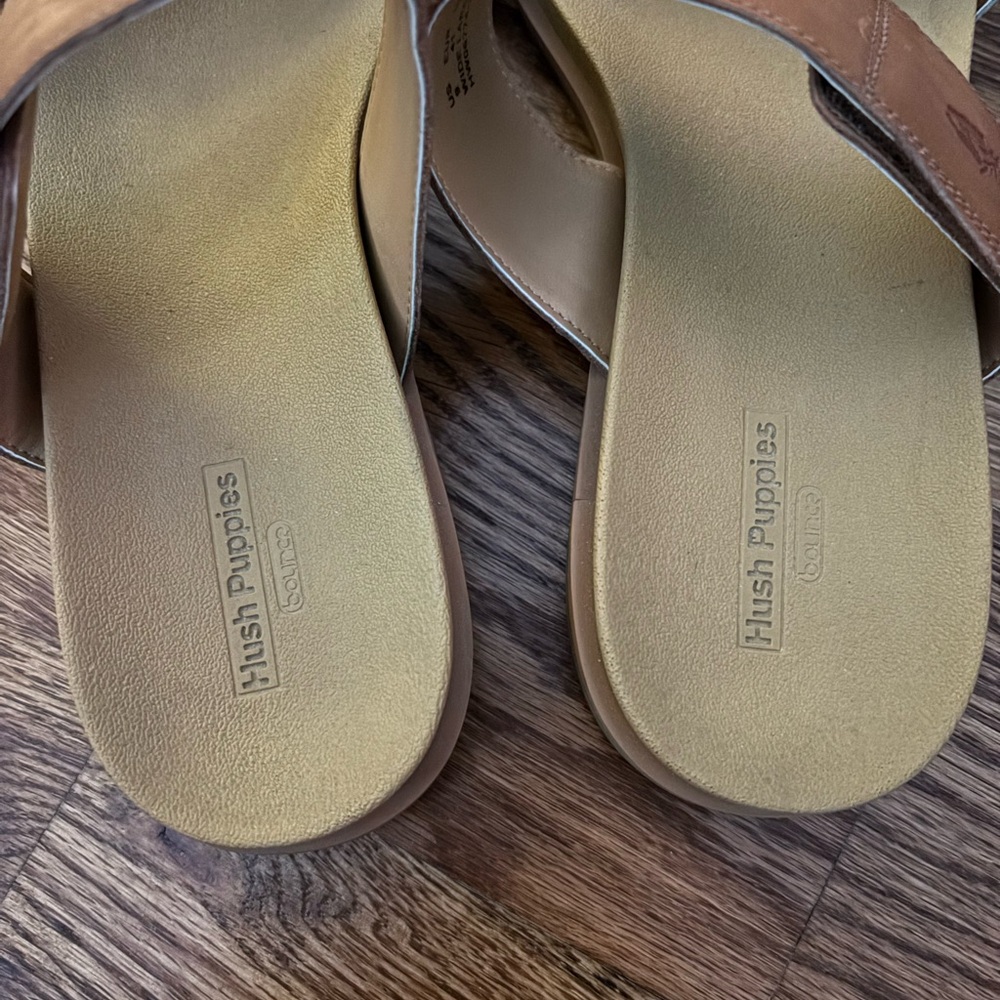 Hush Puppies Sandals - Picture 3 of 4